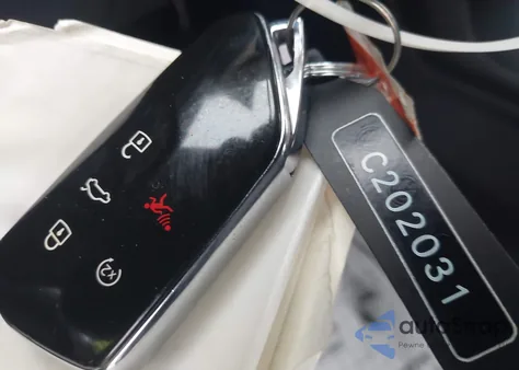 2024 Volkswagen Atlas Cross Sport 2.0T Se W/Technology z USA, uszkodzony, nr VIN 1V2WE2CA3RC202031